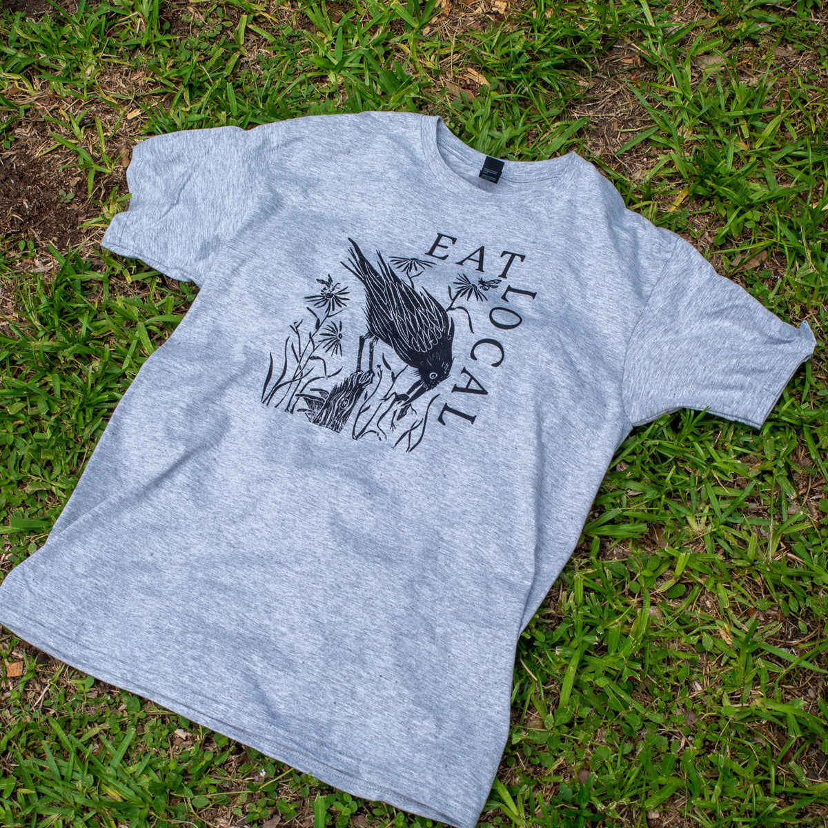 T-shirt: Eat Local! (Mens Cut)